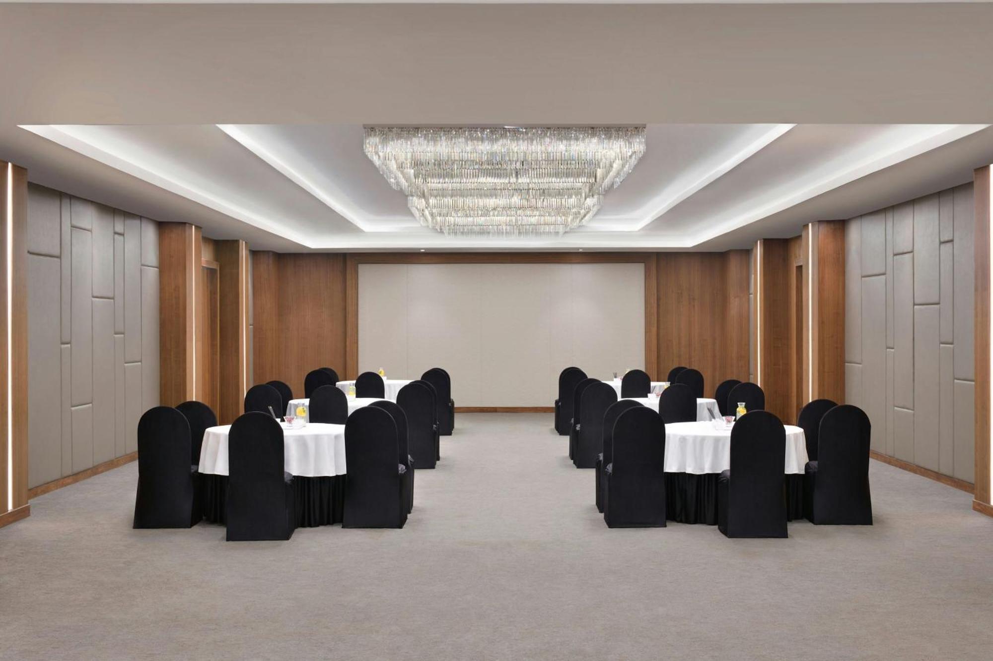 Courtyard By Marriott Mahabaleshwar Hotel Luaran gambar