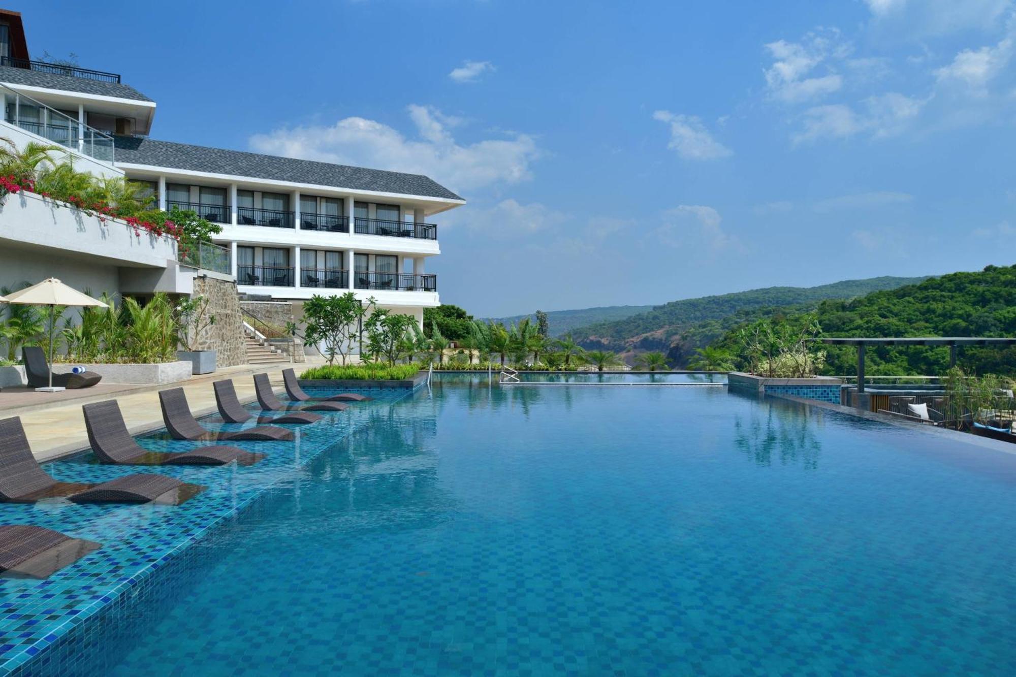 Courtyard By Marriott Mahabaleshwar Hotel Luaran gambar