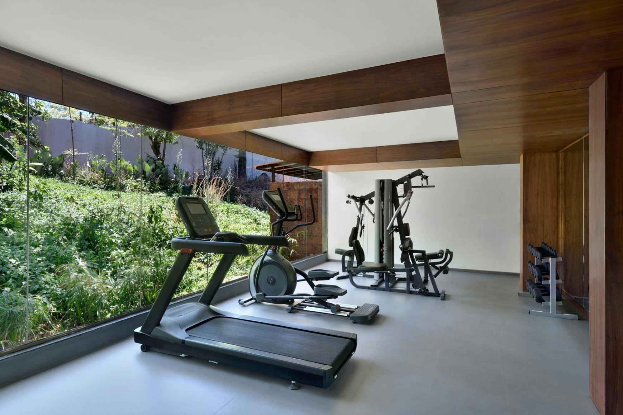 Courtyard By Marriott Mahabaleshwar Hotel Luaran gambar